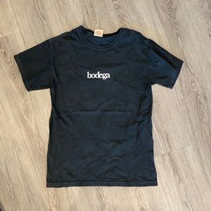 Small black Bodega LA tee. Y2K design.